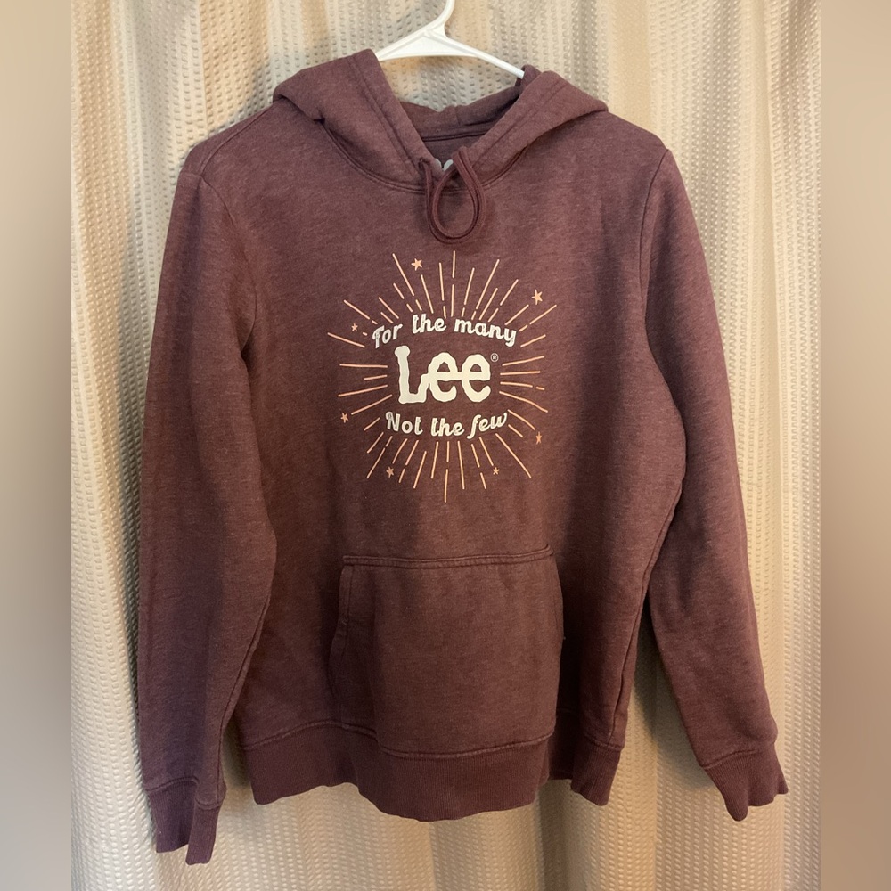 Lee women’s sweatshirt